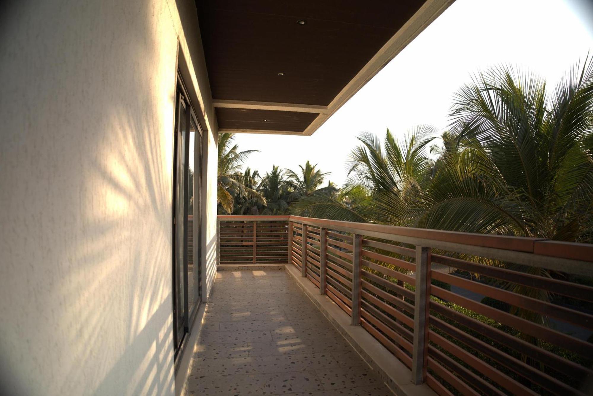 Cassa Marina Beach Resort Damlawari Esterno foto